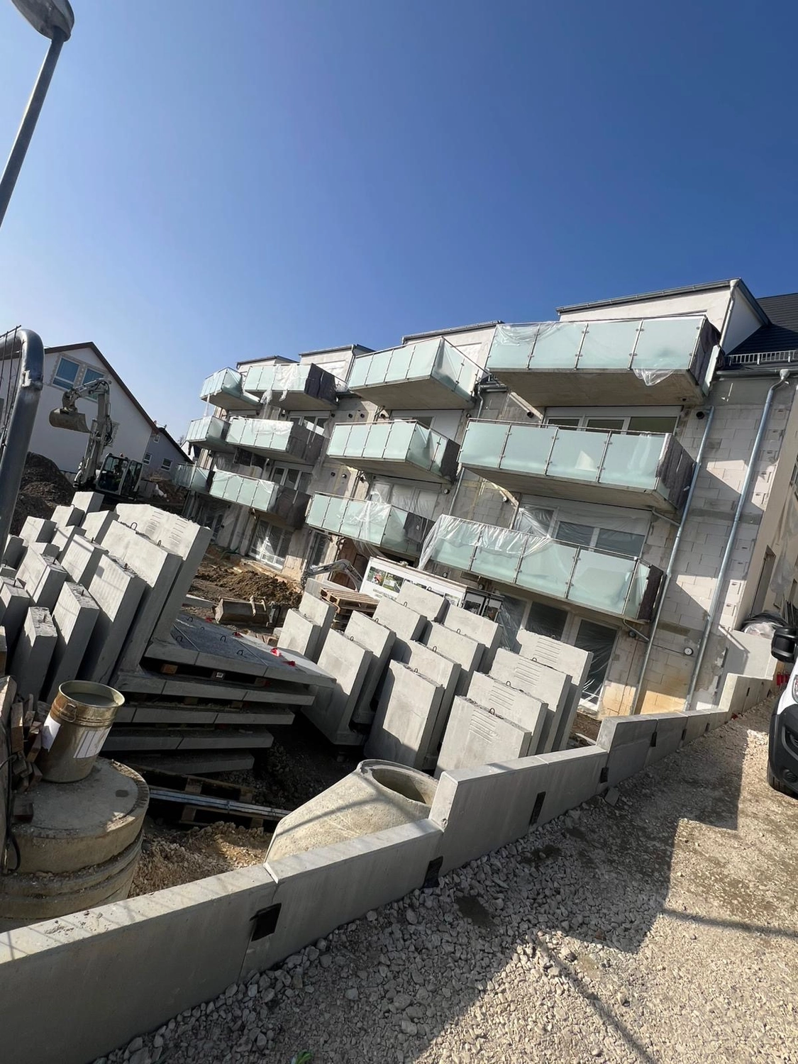 Belys Bau GmbH - Bauunternehmen - Abbruch & Recycling