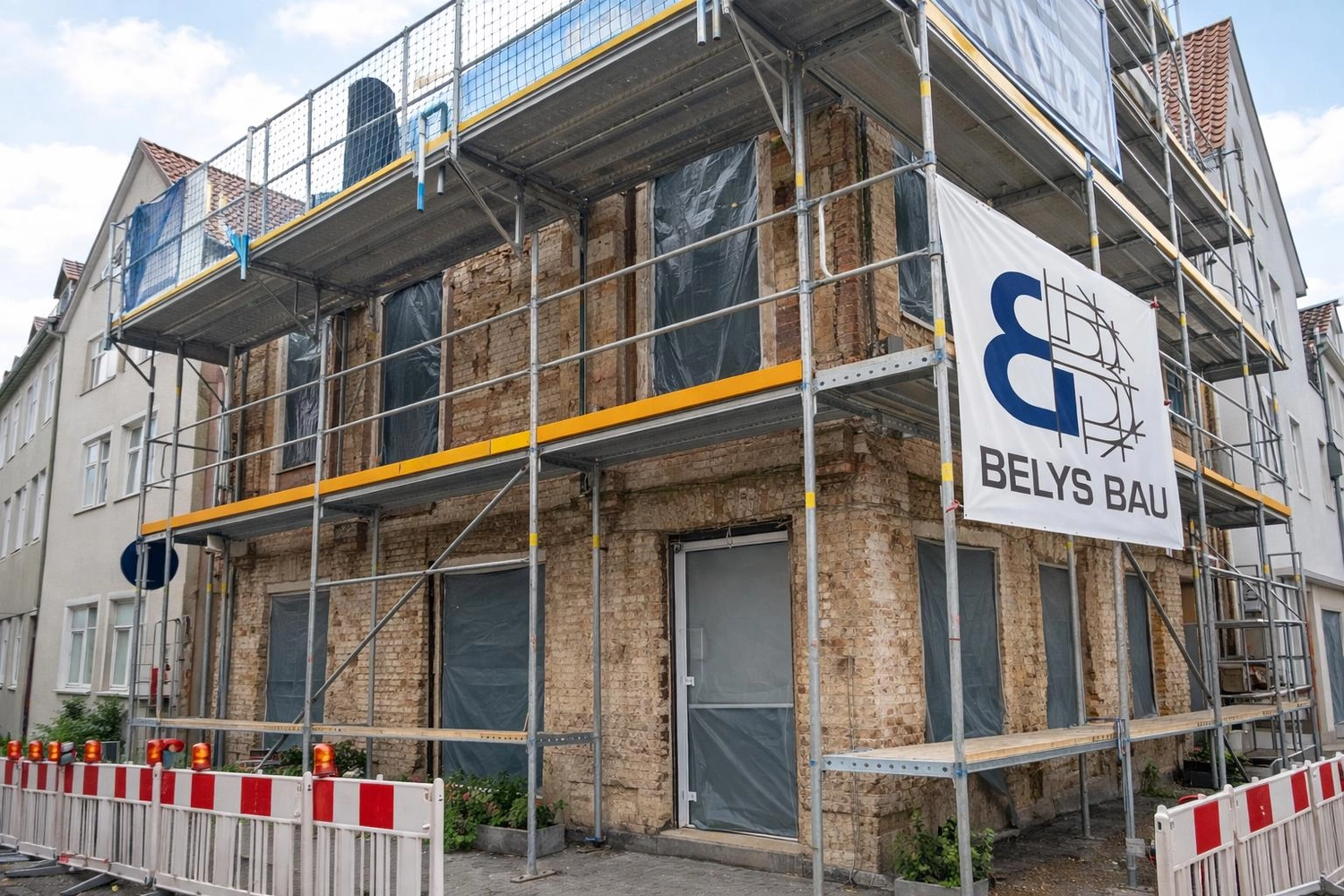 Belys Bau GmbH - Bauunternehmen - Brandschutzab-Schottung